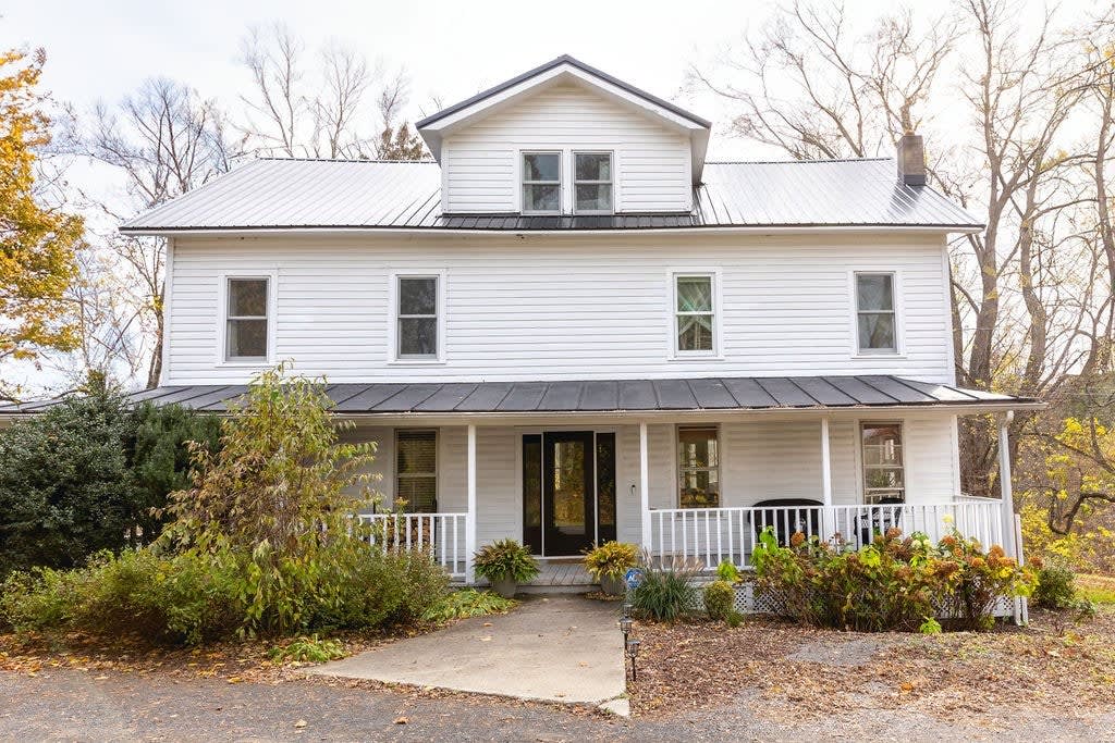 Sunflower Farmhouse photo 2