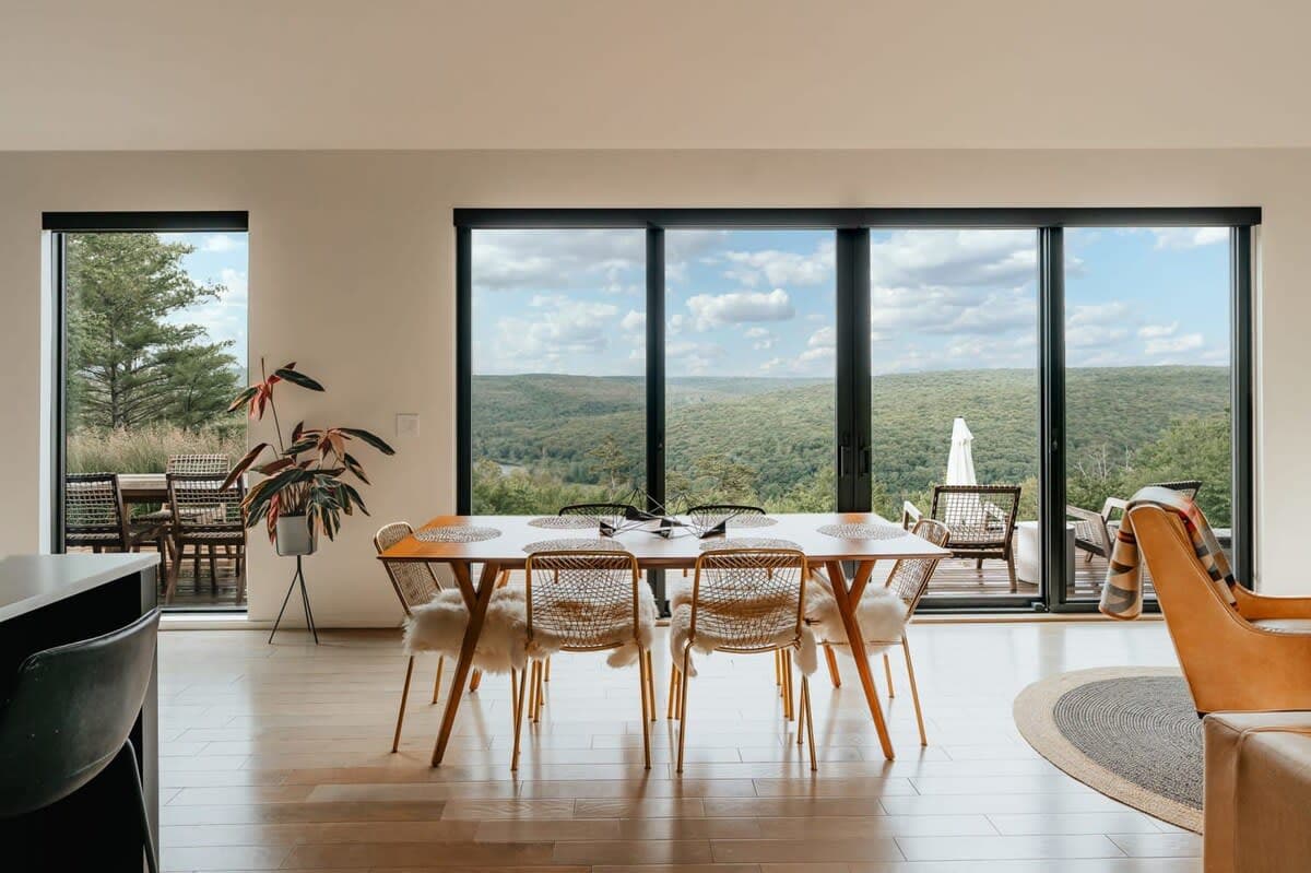 Hemlock Cliffhouse photo 5