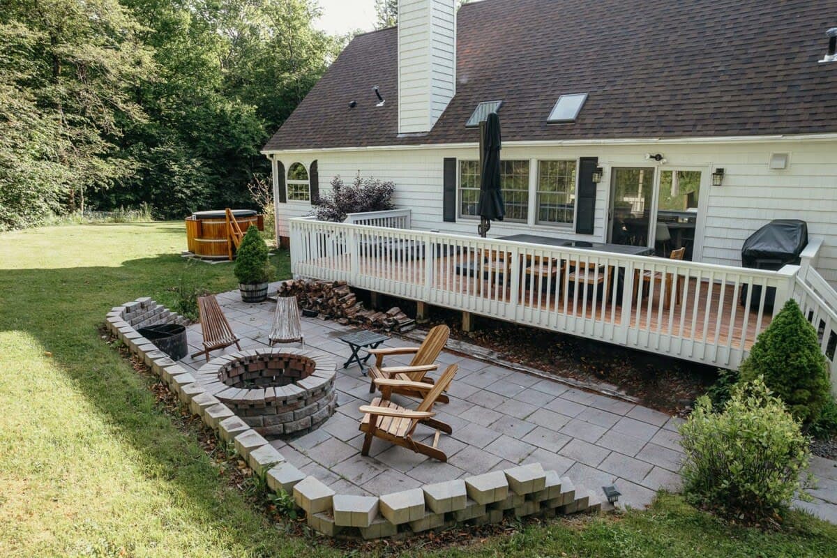 Clancy House photo 2