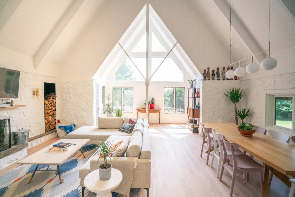 Milan Hill A-Frame photo 3