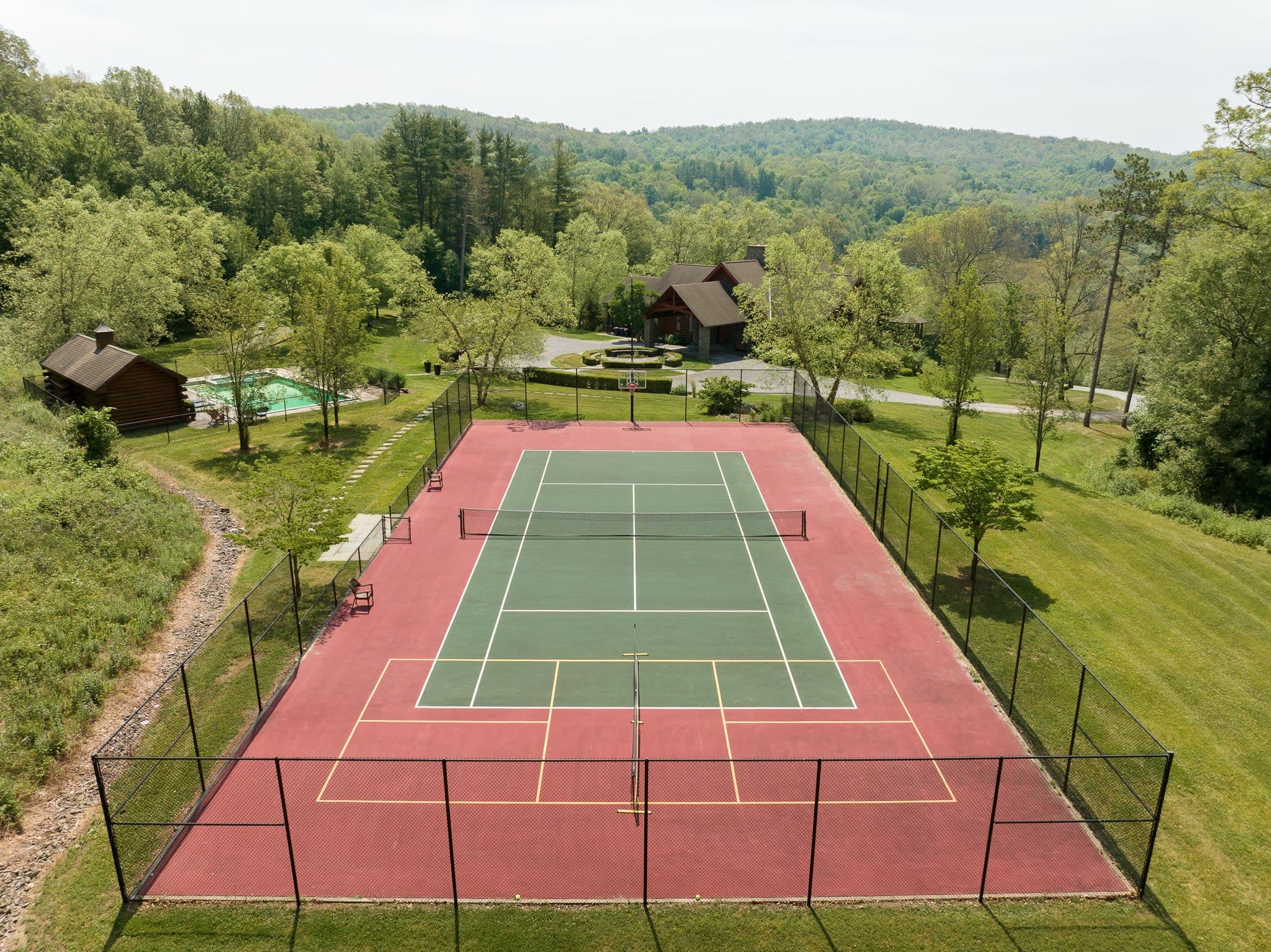 Doodletown Lodge & Cabin photo 5