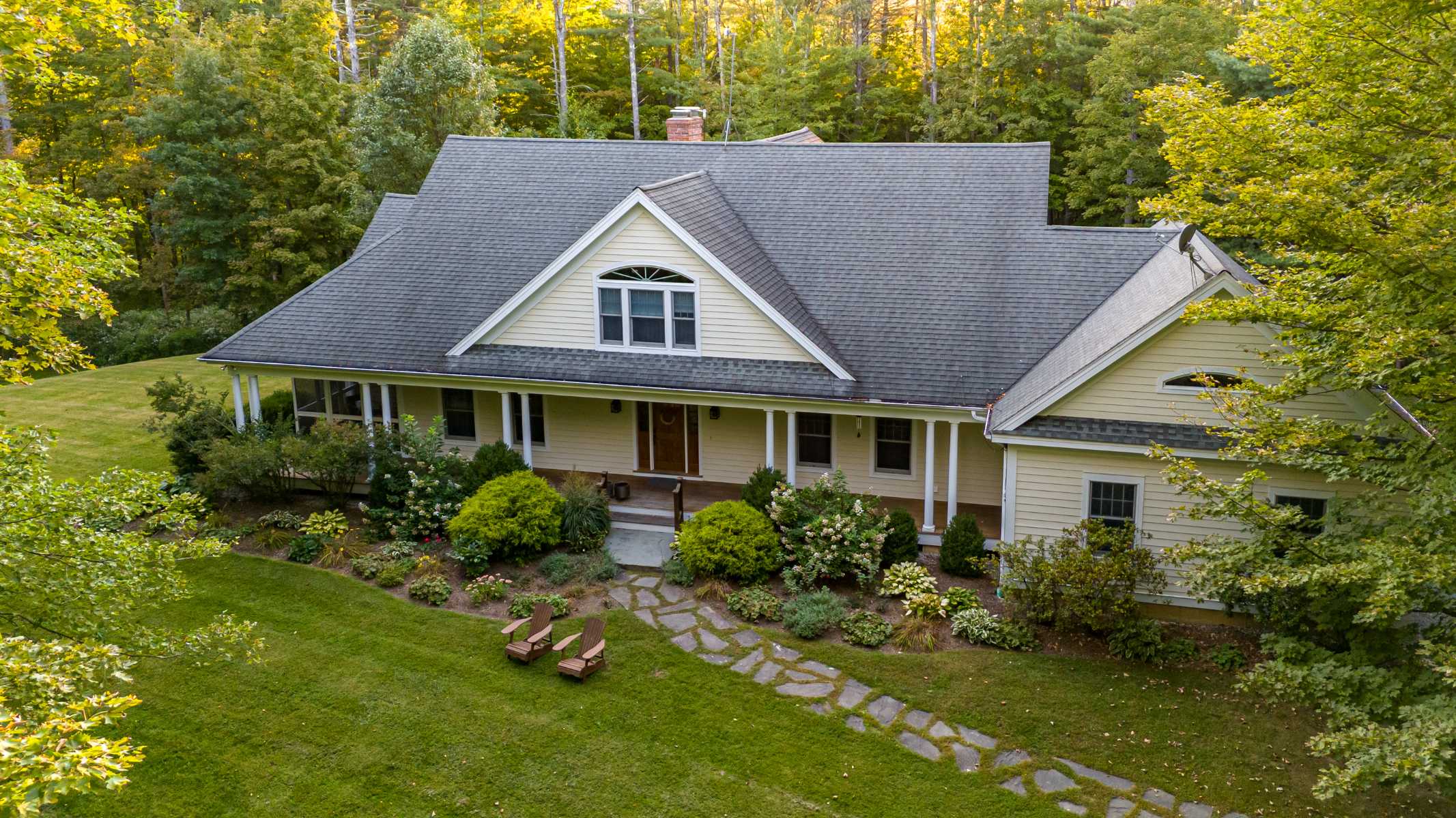 Hillside Haven photo 2