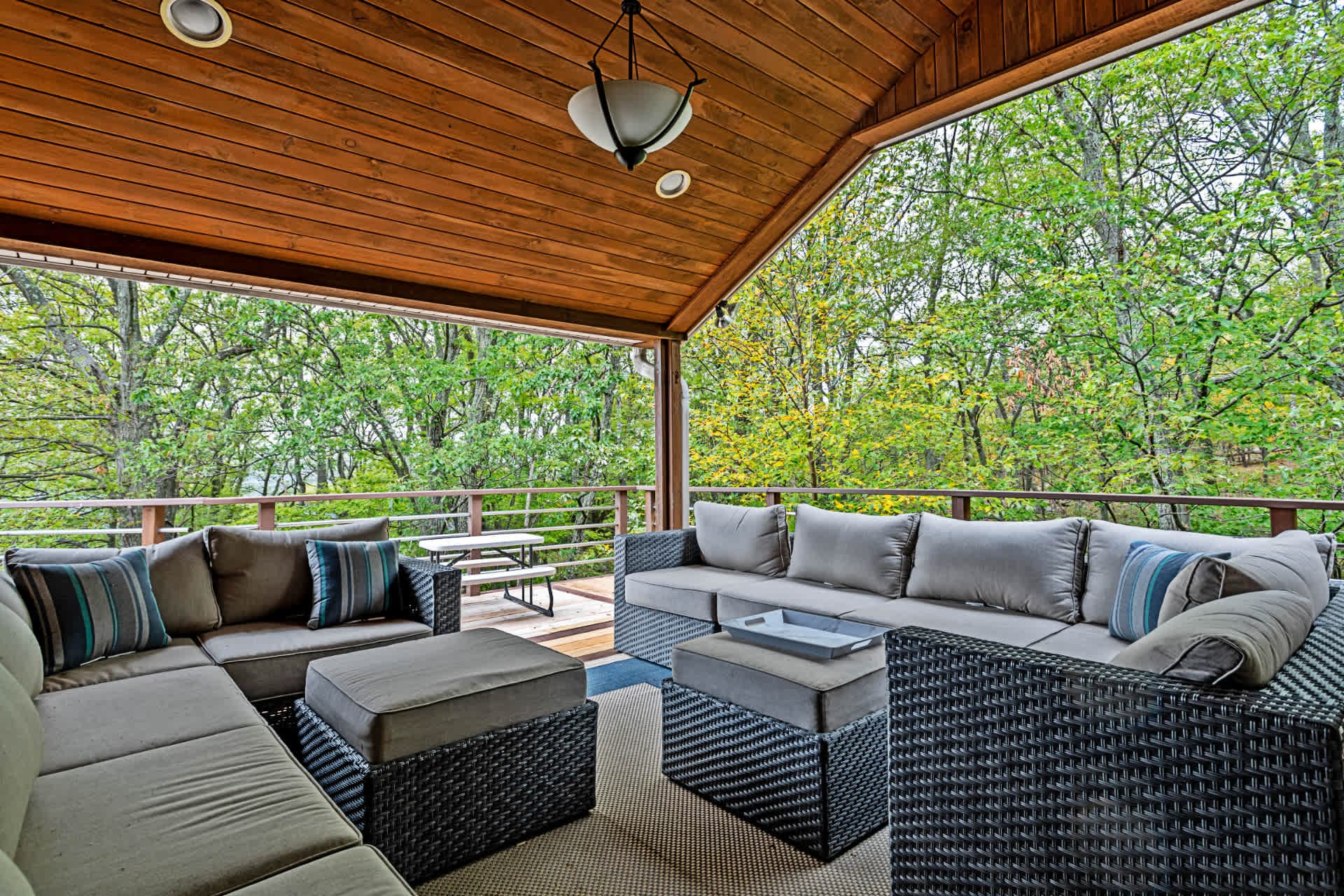 Hudson Valley Hideaway photo 4