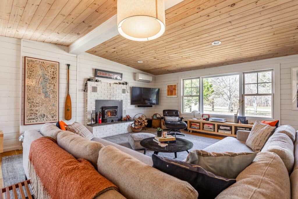 Blue Mountain Cabin