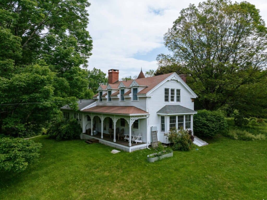 Crossbridge – Main House