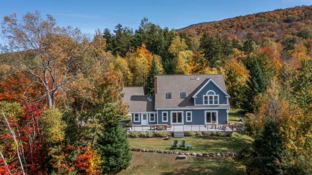 Mountaintop View & Loft