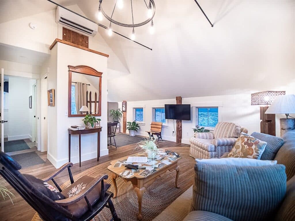 Historic Hobble Loft