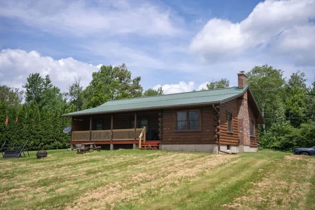 Jay Cloud Cabin