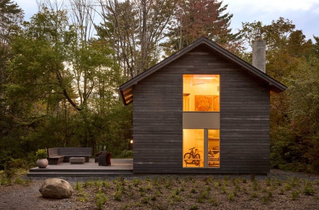 Skyhawk Cabin